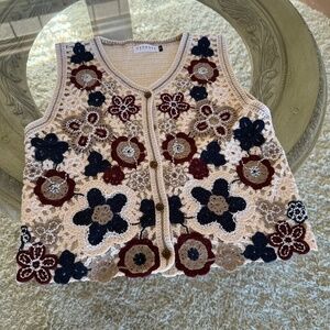 Fehrnvi Womens Crochet Vest Pearl Embellished Size Medium Boho Fairy Cottagecore